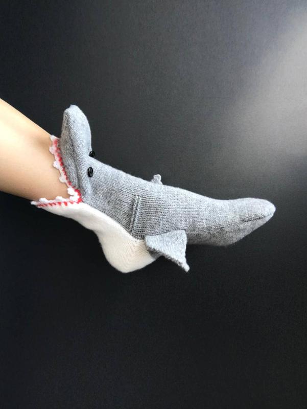 Unisex Christmas Shark Socks - Funny Animal Bite Foot Knitted Floor Socks - Red Mouth with Grey Design - Underwear, Womenswear