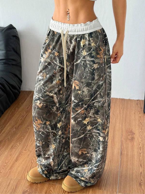 Women's All Over Camo Print Drawstring Waist Lounge Pants, Casual Comfy Pocket Design Elastic Waist Wide-Legged Dragging Pants for Fall & Winter, Women's Sleepwear for Indoor Wear