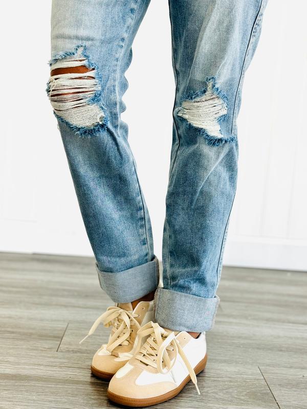 Judy Blue Can't Miss This Boyfriend Jeans (Reg. and Plus)