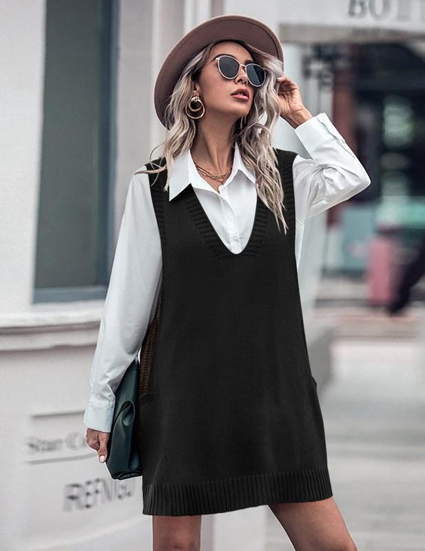 ZEAGOO Oversized Sweater V Neck Sleeveless Knitted Cute Buttonless Pullover with Pockets Black Friday Casual Fashion