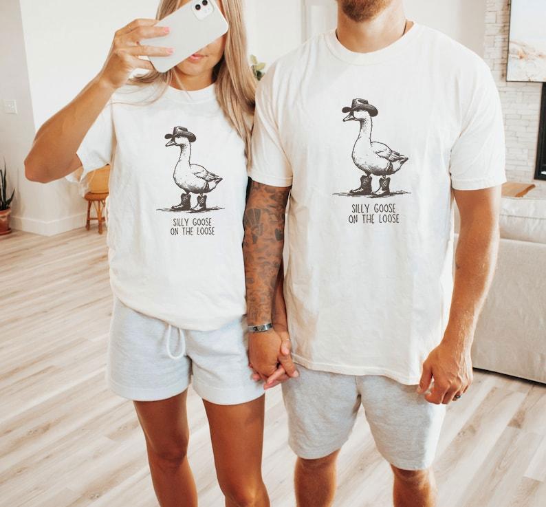 Silly Goose On The Loose T-shirt Streetwear Breathable and Casual Comfort Comfortable Fabric Fit Fabric Fit