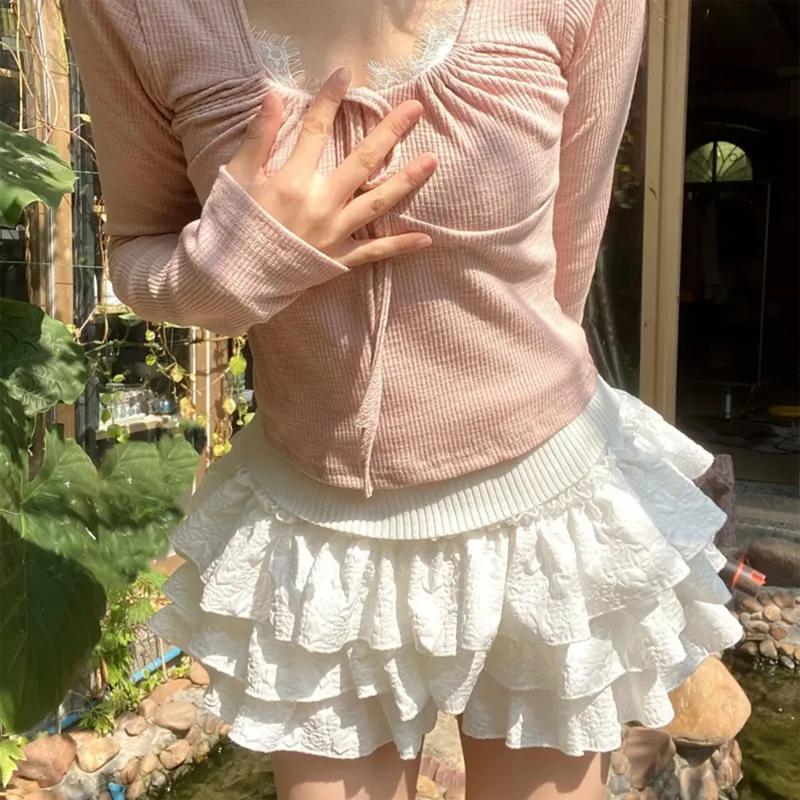 Women's Fashion Bloomers Shorts Solid Color 3D Wrinkled Layered Ruffle Elastic Waist Short Pants Summer Casual Shorts