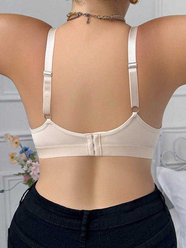 Plus Size Simple Solid Color Wireless & Unpadded Bra