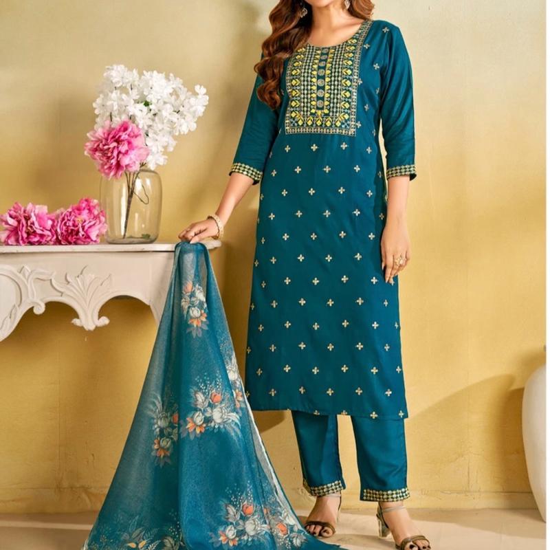 Plus Size Rayon Kurta Salwar Set