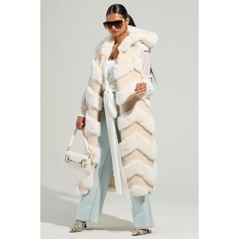 JEMI MIX MATERIAL FAUX FUR VEST IN IVORY