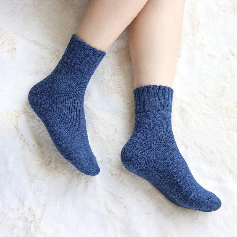 Wool Socks for Women, 5 Pairs of Warm Winter Cozy Thermal Thick Socks Gifts for Women Womenswear Comfort