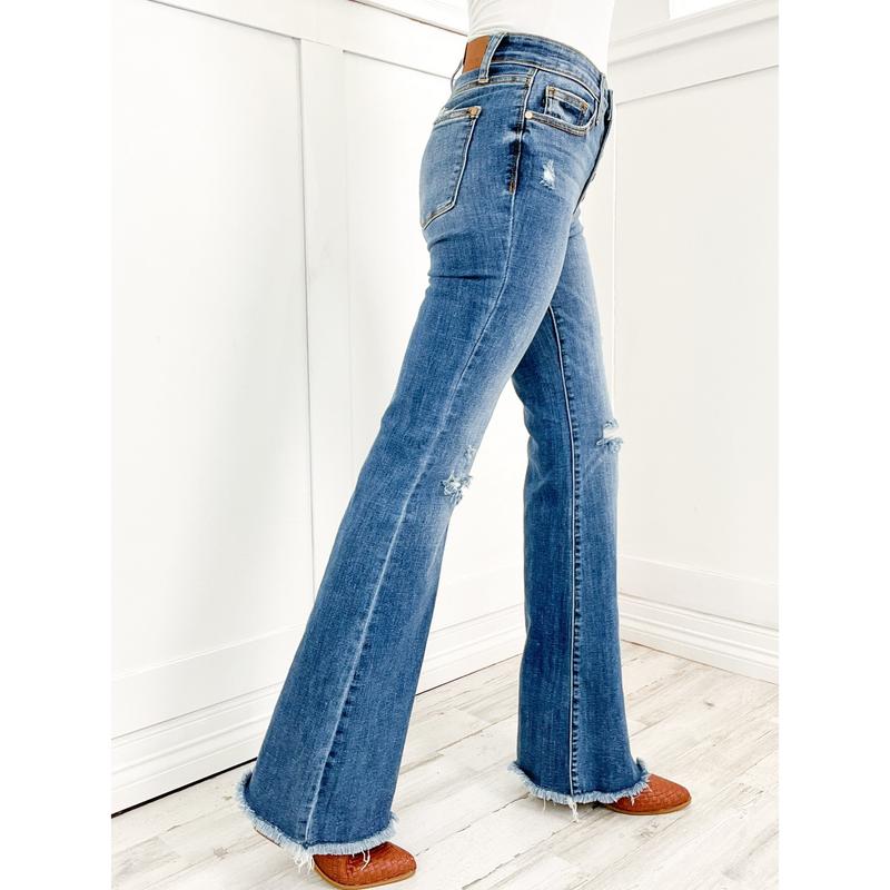 Judy Blue MADE YOU LOOK Mid-Rise Button Fly Flare Jeans with Distressed Frayed Hem