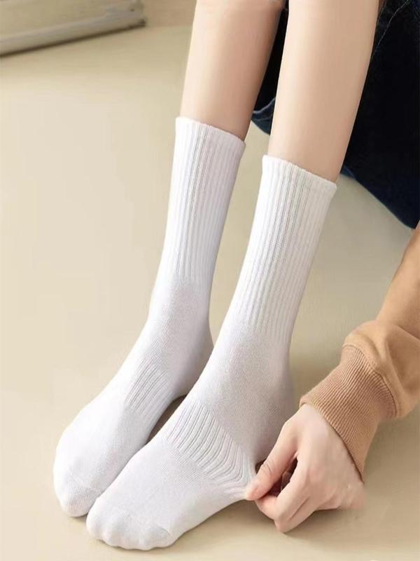 Women's 5 Pairs Solid Color Crew Socks, Fashion Casual Cozy Socks for Daily Outdoor Wear, Women Socks for All Seasons