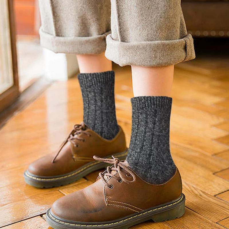 5 Pairs Women's Wool Socks Winter Warm Thick Knitted Soft Casual Mid-calf Boot Socks Gift